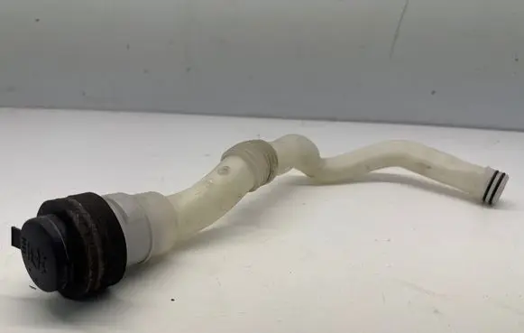 Maserati Ghibli Windshield washer fluid hose 670038848
