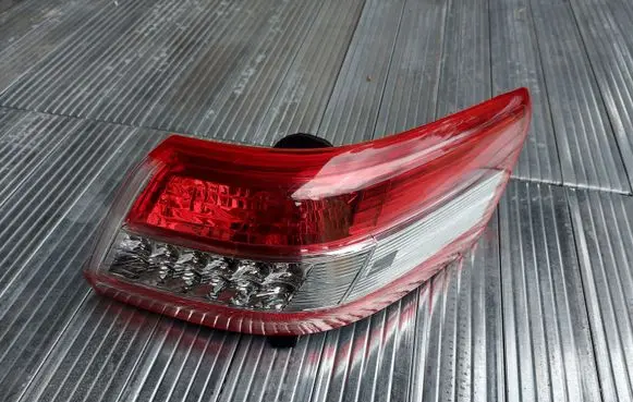Toyota Camry Rear/tail lights 116329001 8155006340