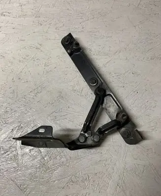 Chrysler Concorde Tailgate/trunk/boot hinge 04575144AF