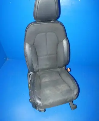 Volvo XC40 Front passenger seat 