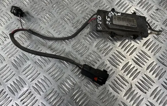 Coolant fan relay