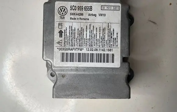 Volkswagen Golf VI Airbag control unit/module 5C0959655B 5WK44286