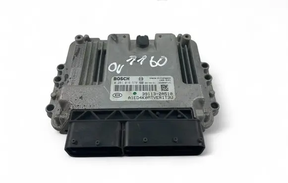 KIA Ceed Engine control unit/module ECU 391132A510 0281016570