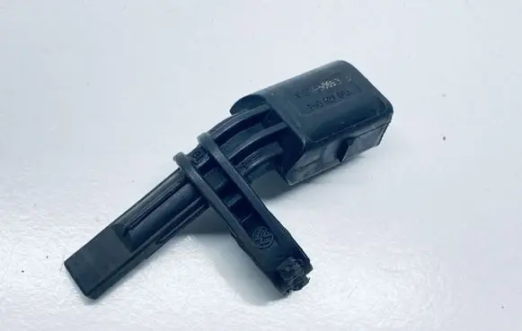 Volkswagen PASSAT B6 ABS brake wheel speed sensor 7H0927803