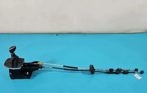Opel Insignia A Gear shift cable linkage 8126201000 IMPRK1360448