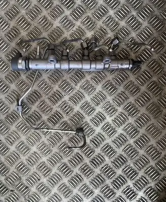 Land Rover Evoque I Fuel main line pipe G4D39D280AA