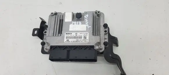 Hyundai i30 Engine control unit/module 391122A977