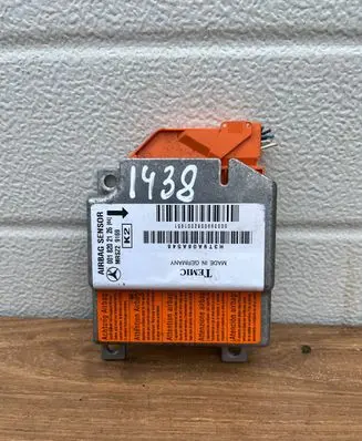 Mercedes-Benz E W210 Airbag control unit/module 0018202126 MRSZ29169