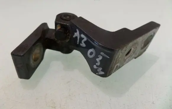 Audi A3 S3 8P Front door upper hinge