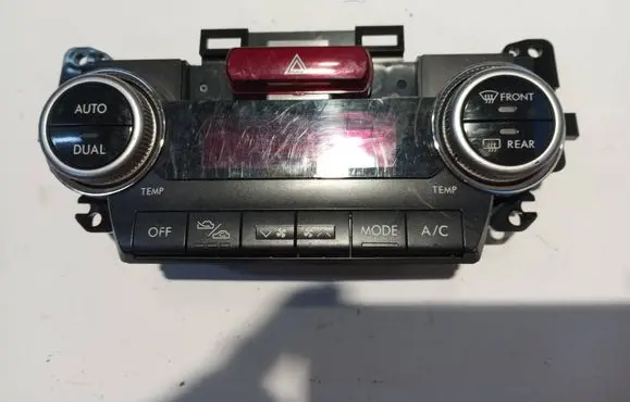 Subaru Forester SH Climate control/heater control trim 72311SC320 T1019645W