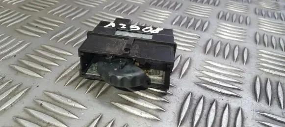 Renault Megane I Headlight level height control switch 7700841245 103517