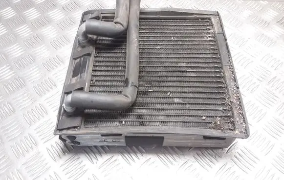 Nissan Pathfinder R51 A/C cooling radiator (condenser)