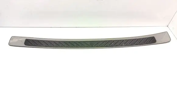 Mazda Tribute Trunk/boot sill cover protection