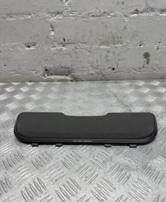 BMW 7 G11 G12 Parcel shelf speaker trim grill 7445014