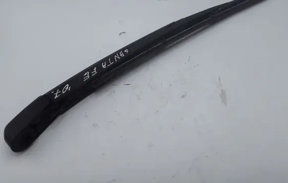 Hyundai Santa Fe Rear wiper blade arm NOCODE