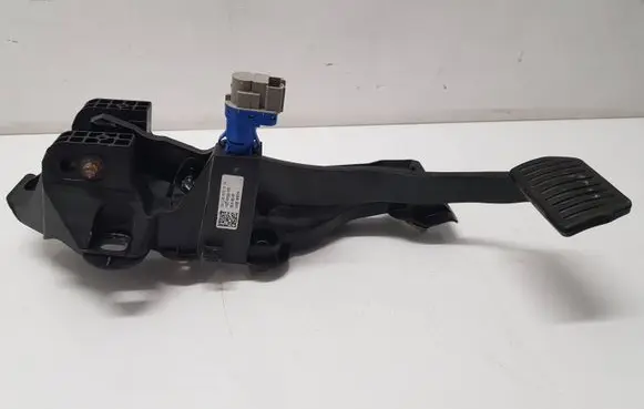 Ford Mondeo MK V Brake pedal FG9C9F856EAD