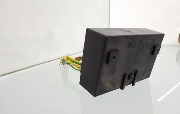 Peugeot 806 Door central lock control unit/module 9613347380000