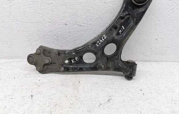 Opel Corsa F Front lower control arm/wishbone