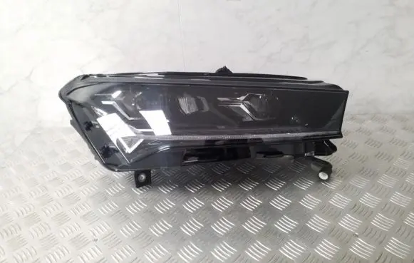 Skoda Enyaq iV Headlight/headlamp 5LB941016H