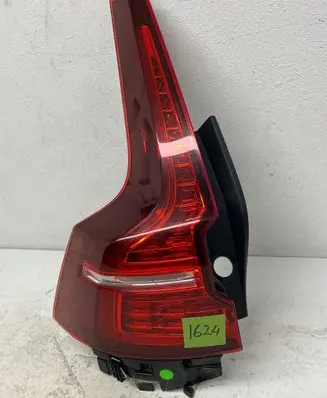 Volvo V60 Rear/tail lights 31468178 1809270987
