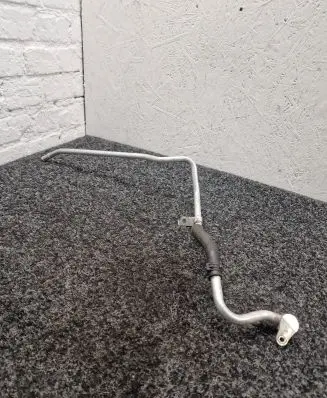 BMW X5 F15 Engine coolant pipe/hose 7634128