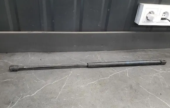 Opel Astra F Tailgate strut 90341282