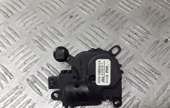 Ford Focus A/C air flow flap actuator/motor 1S7H19B634CA