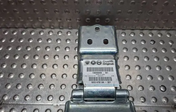 Peugeot Boxer Loading door lower hinge S26336022 1388880080