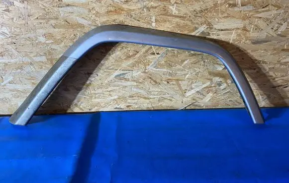 Mercedes-Benz G W461 W463 1st Gen Rear arch trim 4638801421