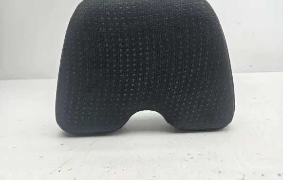 Honda CR-V Rear seat headrest 