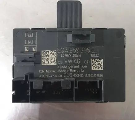 Skoda Superb B8 (3V) Door control unit/module 5Q4959395E
