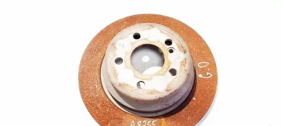Mercedes-Benz E W212 Rear brake disc neventiliuojamas