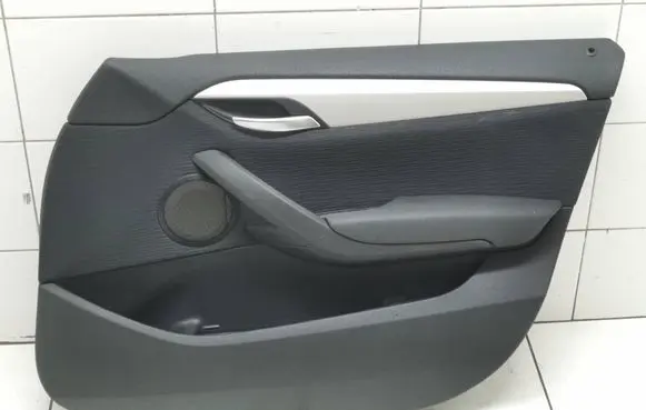 BMW X1 E84 Front door card panel trim 2992858 299153d2a 912720401