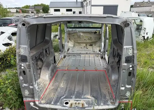 Opel Vivaro Rear bodywork LAKKCA