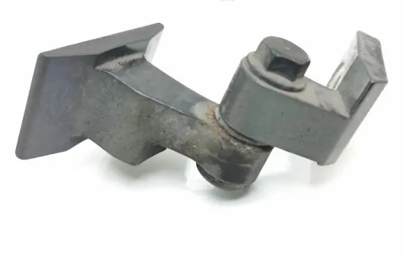 BMW 3 F30 F35 F31 Front door lower hinge 047058 24007