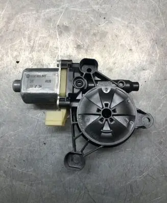 Audi A3 S3 8V Rear door window regulator motor 5Q0959801