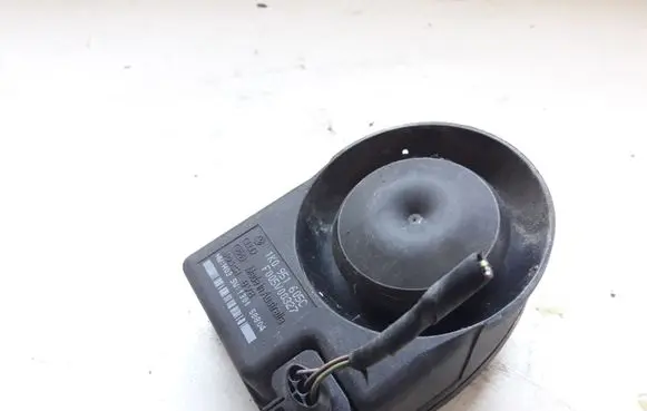 Audi A3 S3 8P Alarm system siren 1L0951605C