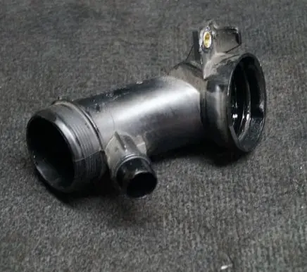 Peugeot 308 Other engine bay part 9683725080