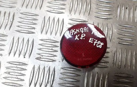 Rear tail light reflector