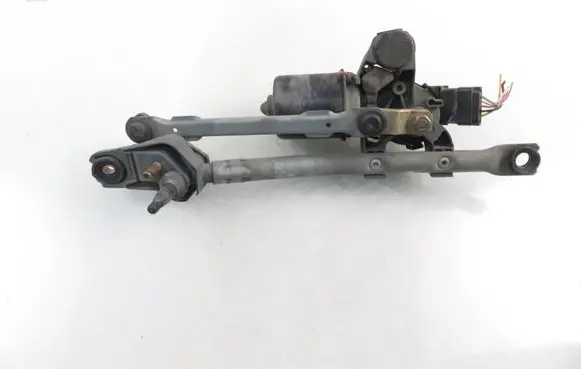 Peugeot 107 Front wiper linkage 
