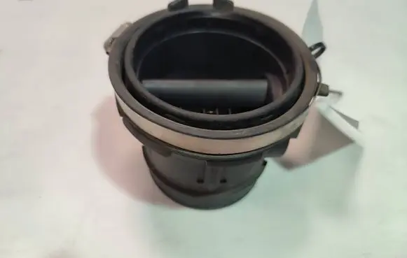 Cadillac Escalade Mass air flow meter 15900023