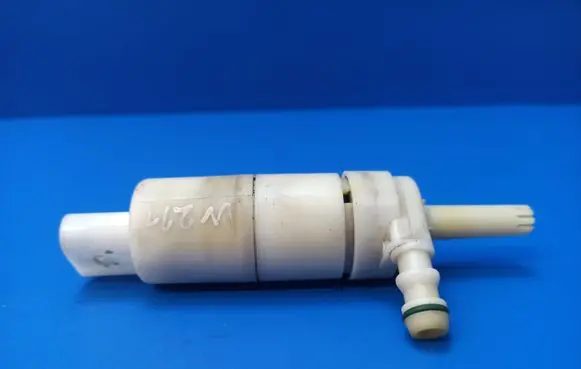 Mercedes-Benz E W211 Headlight washer pump