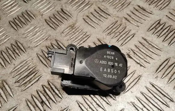Mercedes-Benz C W203 Intake manifold valve actuator/motor A2038201642 2038201642