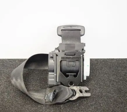 Audi A6 S6 C7 4G Rear seatbelt 4G8857805B