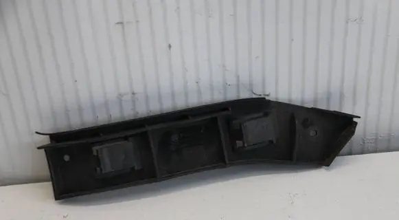 Volkswagen Polo Front bumper mounting bracket 6Q0807183LH