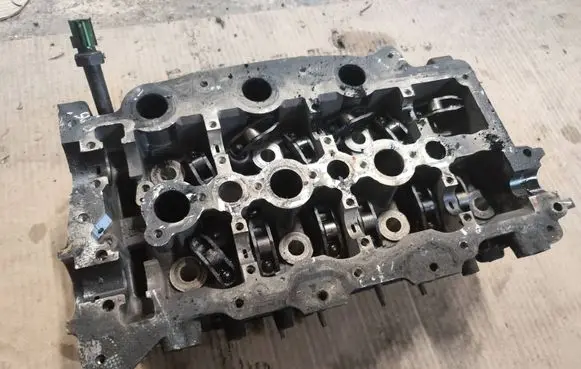 Land Rover Range Rover Sport L494 Engine head 6C064CA PH9X20