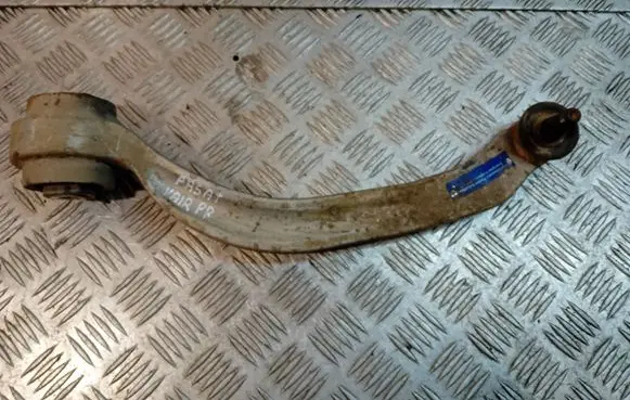 Volkswagen PASSAT B5 Front lower control arm/wishbone 1160508299HD