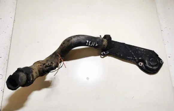 Audi A4 S4 B5 8D Engine coolant pipe/hose 059121121a
