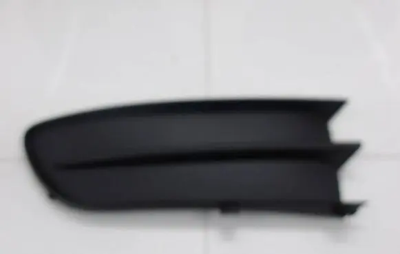 Renault Laguna II Front bumper lower grill G000009693