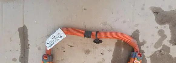 Peugeot 208 II High voltage cable 9826145080